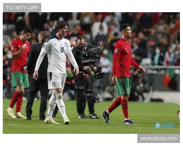 弗拉霍维奇对阵国米与那不勒斯强强对话表现解析 弗拉霍维奇对阵国米与那不勒斯强强对话表现解析