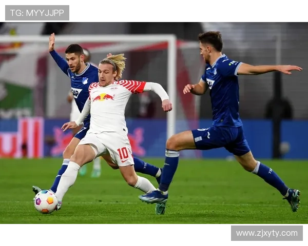 RB莱比锡:欧战赛场取得突破,球队稳定表现对德甲格局产生影响 RB莱比锡:欧战赛场取得突破,球队稳定表现对德甲格局产生影响