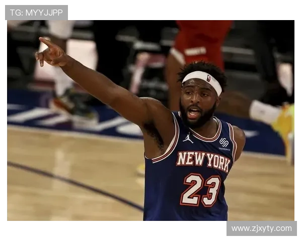 米切尔·罗宾逊内线高效防守限制对手篮板，明显提升球队禁区掌控力